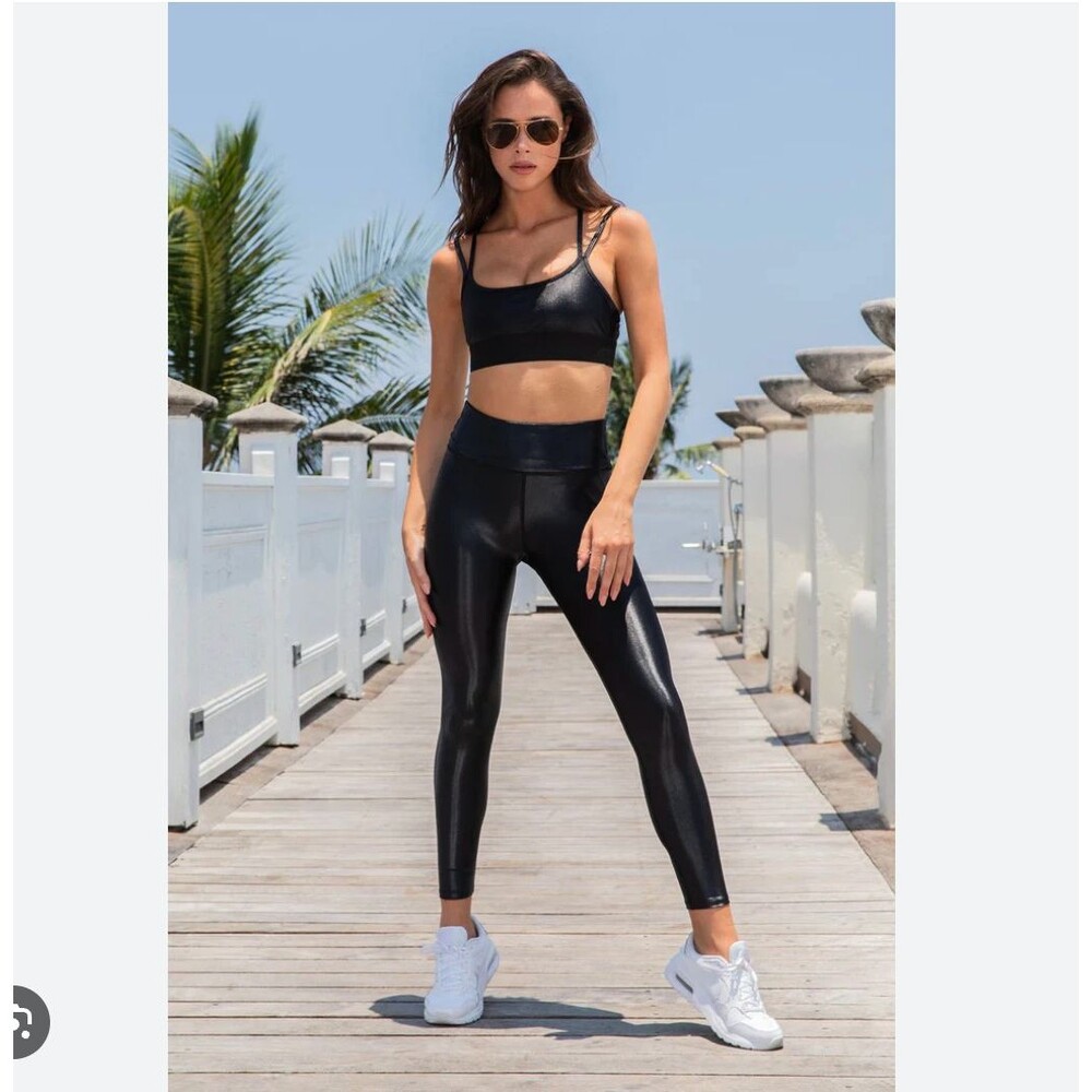 NWT LIQUID LEGGING - BLACK GLOSS Noli Athletic